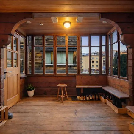3 Bdr Terrace